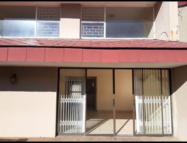 3 BEDROOM APARTMENT FOR SALE IN SASOLBURG CENTRAL